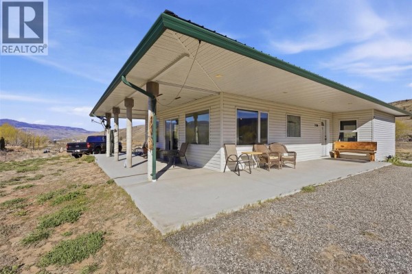 1559 Steelhead Road, Kamloops, BC, photo 2