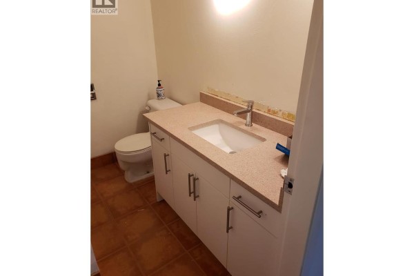 Bedroom - 156-158 Adventure Road, Kelowna, BC V1X1N4 Photo 5