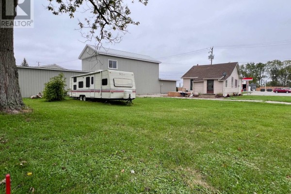 156 Borden Avenue, Central Elgin, ON, photo 3
