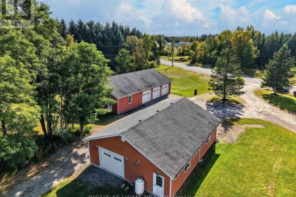 Kitchen - 156 Cooper Road, Madoc, ON K0K2K0 Photo 4