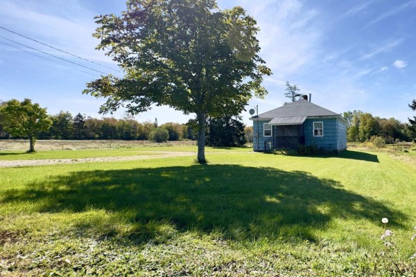 Laundry room - 156 Highway 242, Joggins, NS B0L1A0 Photo 2