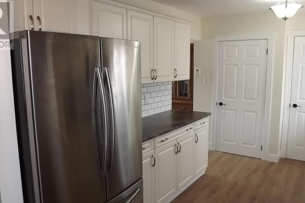 Bathroom - 156 Hillside Dr S, Elliot Lake, ON P5A1V3 Photo 5