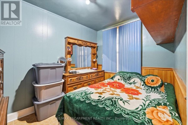 3pc Bathroom - 156 Hope Avenue, Hamilton, ON L8H2E8 Photo 5