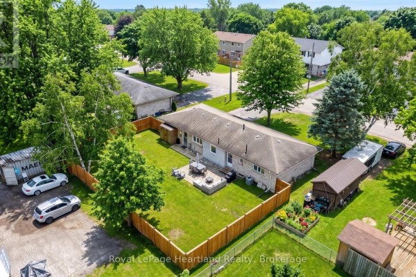 156 John Street N, Minto, ON, photo 2