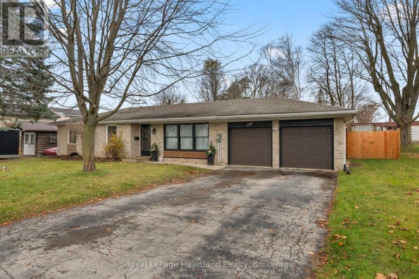 Kitchen - 156 John Street N, Minto, ON N0G1Z0 Photo 4