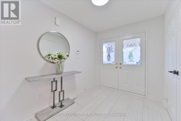 Bedroom 2 - 156 Monteith Crescent, Vaughan, ON L6A3M7 Photo 2