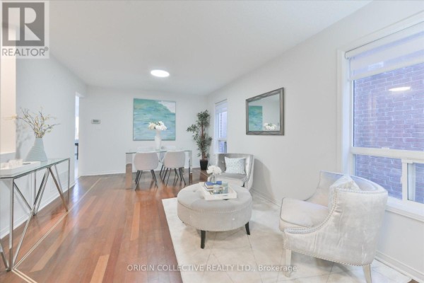 Bedroom 3 - 156 Monteith Crescent, Vaughan, ON L6A3M7 Photo 3