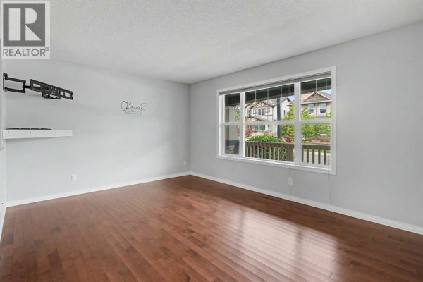 156 Morningside Manor Sw, Airdrie, AB, photo 2