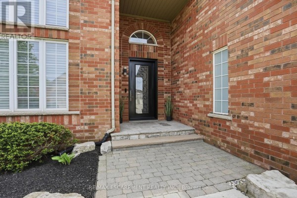 156 Valmont Street, Hamilton, ON, photo 3