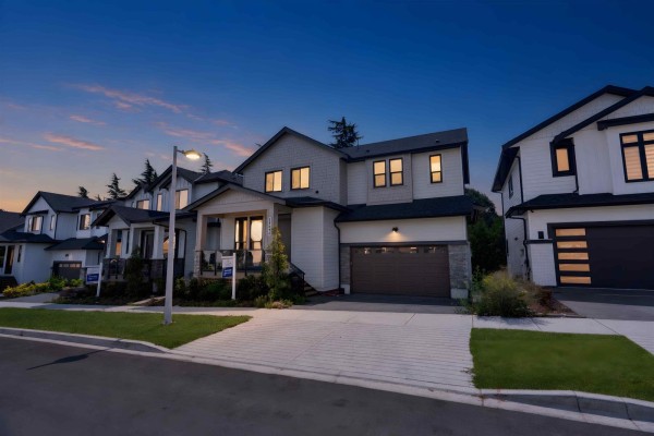 15636 23a Avenue, Surrey, BC V0V0V0 Photo 3