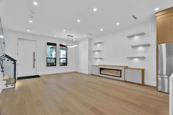 15636 23a Avenue, Surrey, BC V0V0V0 Photo 5