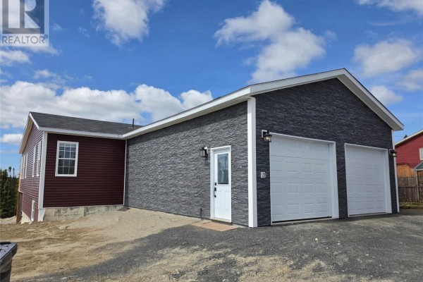 Family room - 156666 Throne Lake, Labrador City, NL A2V1S2 Photo 5