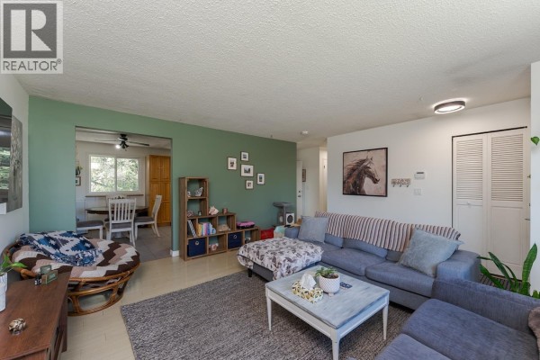 Bedroom 2 - 1567 Pearson Avenue, Prince George, BC V2L4K7 Photo 2