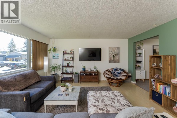 Bedroom 3 - 1567 Pearson Avenue, Prince George, BC V2L4K7 Photo 3