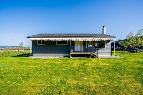 15675 40th Avenue, Surrey, BC V3Z1E6 Photo 5