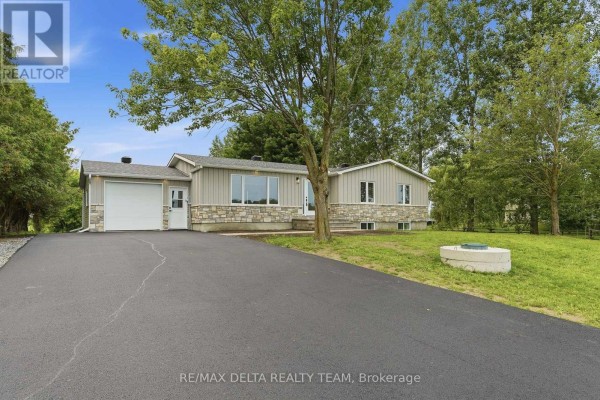 1568 Pilon Road, Clarence Rockland, ON, photo 2