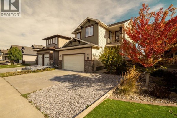 1569 Coalbanks Boulevard W, Lethbridge