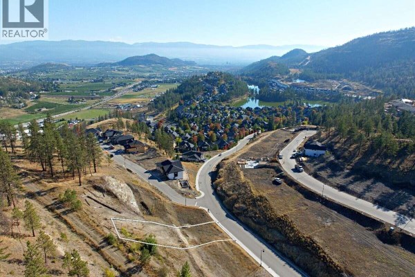 1569 Hidden Hills Drive, Kelowna, BC V1V0K3 Photo 3