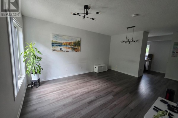 Dining room - 157 - 225 Birmingham Street, Toronto, ON M8V2C7 Photo 3