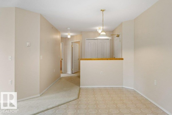 Primary Bedroom - #157 13441 127 St Nw, Edmonton, AB T5L5B6 Photo 3