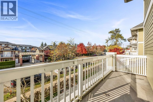 157 7388 Macpherson Avenue, Burnaby, BC V5J0A1 Photo 5