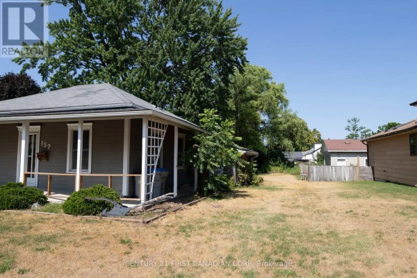 Bedroom 2 - 157 Adelaide Street, Strathroy Caradoc, ON N7G2V4 Photo 4