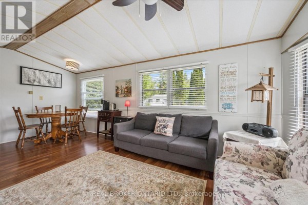 157 Cedar Crescent, Centre Wellington, ON N1M2W5 Photo 5