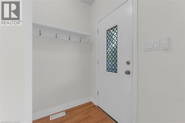 Bedroom - 157 Macaulay Street E, Hamilton, ON L8L3X5 Photo 4
