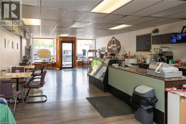 157 Main Street, Delhi, ON N4B2M1 Photo 5