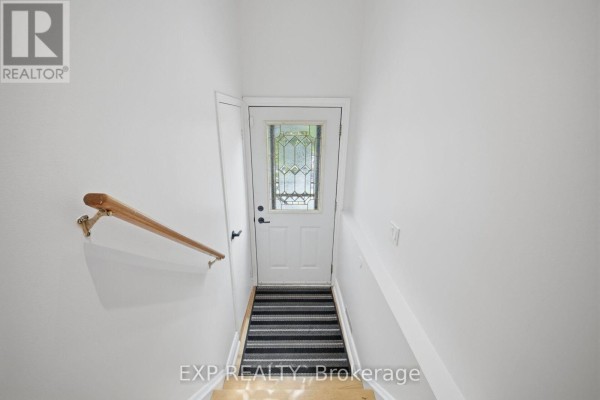 Bedroom 2 - 157 Moregate Crescent, Brampton, ON L6S3K9 Photo 5