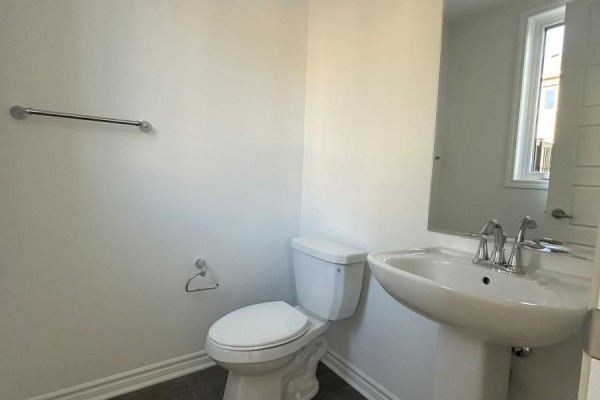 Primary Bedroom - 157 Settlers Road, Oakville, ON L6H7X7 Photo 5
