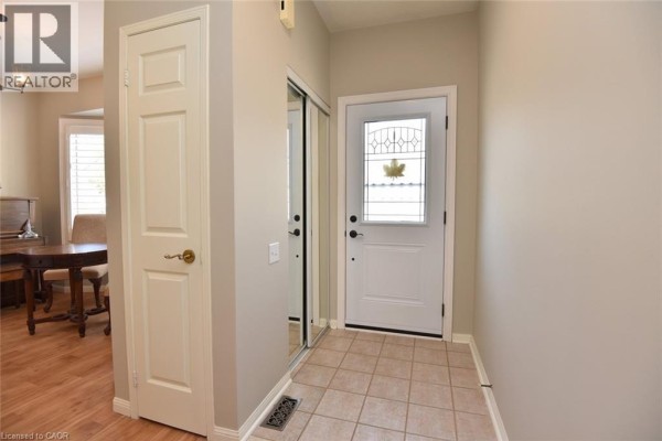 157 Silverbirch Boulevard, Hamilton, ON, photo 2