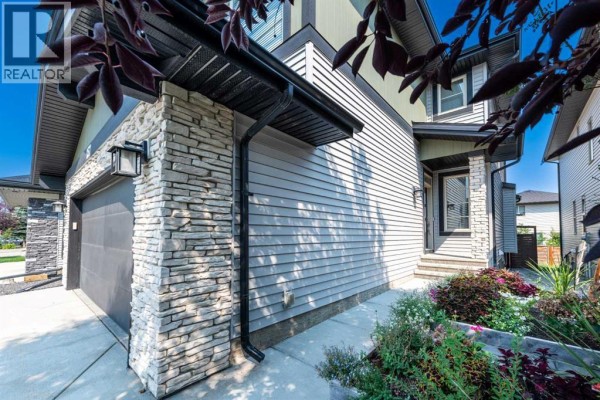 Kitchen - 157 Walden Park Se, Calgary, AB T2X0Z1 Photo 3