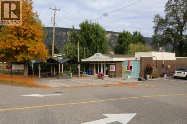15720 Oyama Road, Lake Country