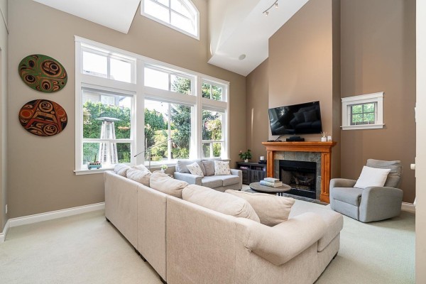 15730 34 Avenue, Surrey, BC V3Z3Y4 Photo 4