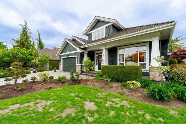15730 38a Avenue, Surrey, BC V3S0K8 Photo 3