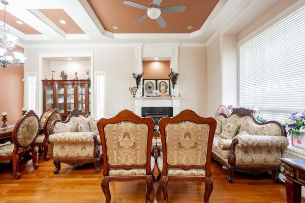15746 84 Avenue, Surrey, BC V4N0W3 Photo 5