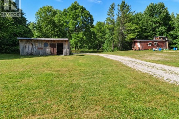 2pc Bathroom - 1575 Concession 10 Road, Holyrood, ON N0G2B0 Photo 5