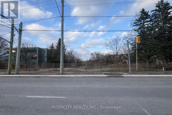 1575 Hurontario Street, Mississauga, ON, photo 2