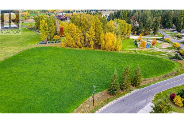 1575 Mcleod Road, Armstrong, BC V0E1B8 Photo 4
