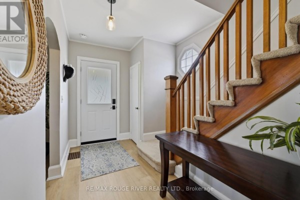 Bedroom - 1576 Highway 2 Road, Clarington, ON L1E2R7 Photo 5
