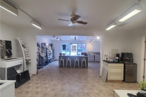 1576 Stone Church Road Unit# 12a, Hamilton, ON, photo 2