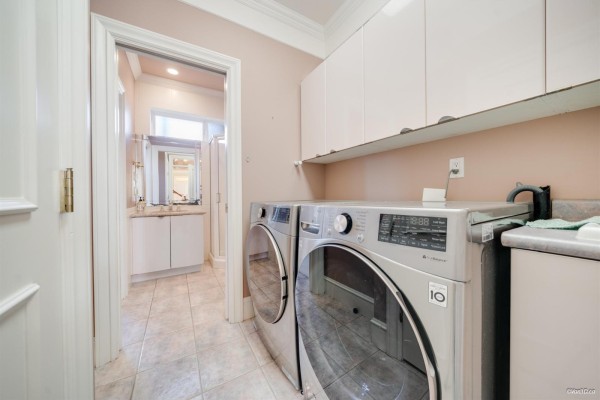 15783 Collingwood Crescent, Surrey, BC V3Z0J3 Photo 3
