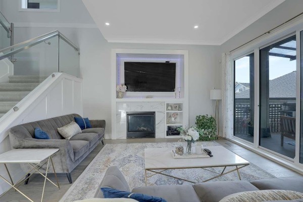 15785 Cranley Drive, Surrey, BC V4A5C3 Photo 4