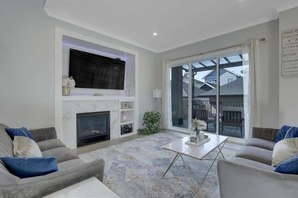 15785 Cranley Drive, Surrey, BC V4A5C3 Photo 5
