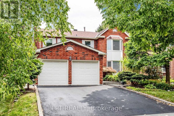 Games room - 1579 Lovelady Crescent, Mississauga, ON L4W2Y9 Photo 2