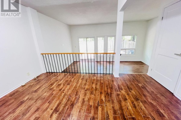 Family room - 158 - 2050 Upper Middle Road, Burlington, ON L7P3R9 Photo 3