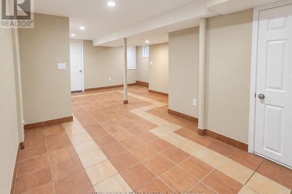 158 Blackthorn Avenue, Toronto, ON, photo 3