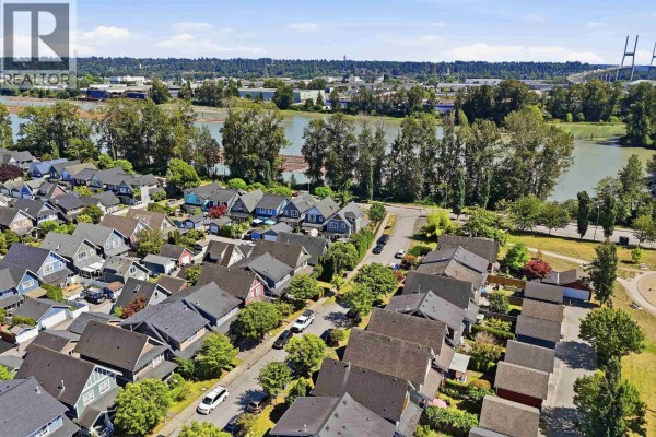 158 Dockside Court, New Westminster, BC V3M0B2 Photo 3
