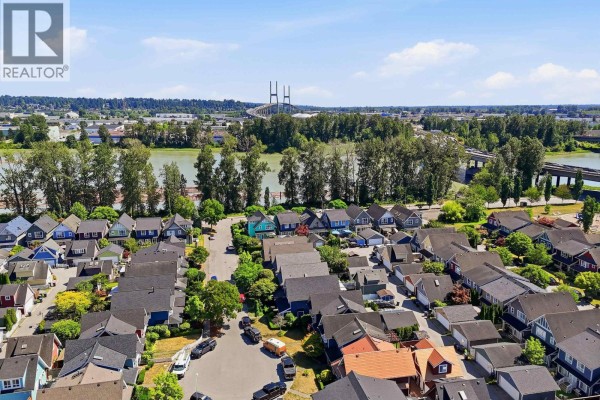 158 Dockside Court, New Westminster, BC V3M0B2 Photo 4